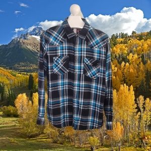 Cotton Flannel Button-down Shirt